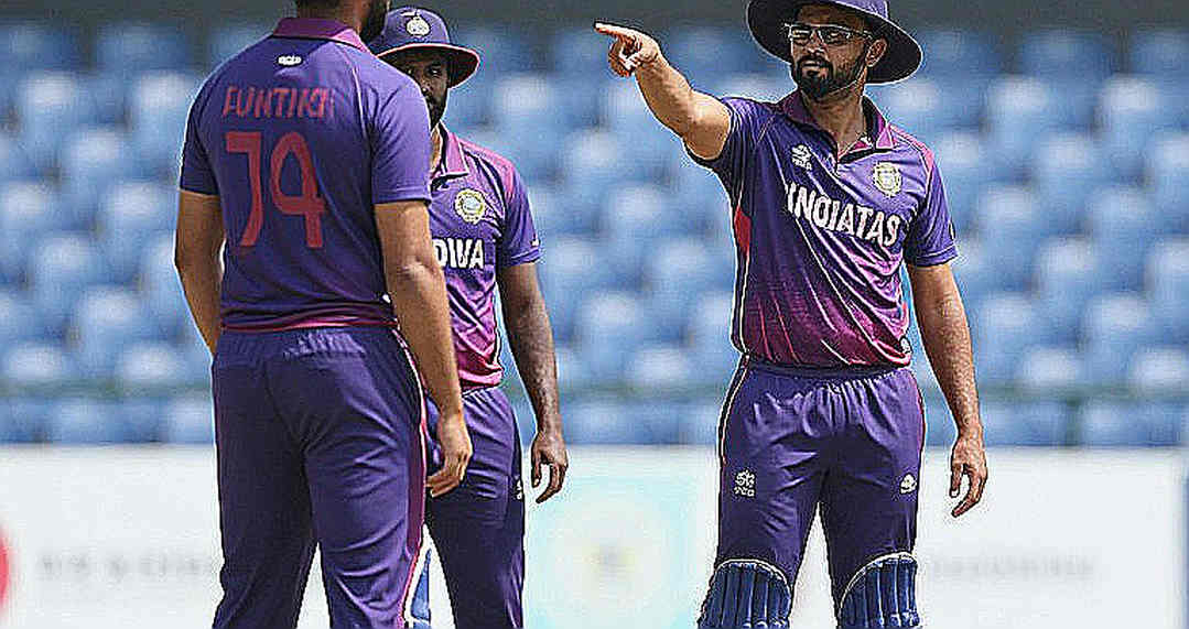 গাদ্দাফির ১১০: লাহোরে ইনিংসটা ভেঙেছিল ওভার ১৪-তেই, স্কোরকার্ড শুধু পরে জানাল